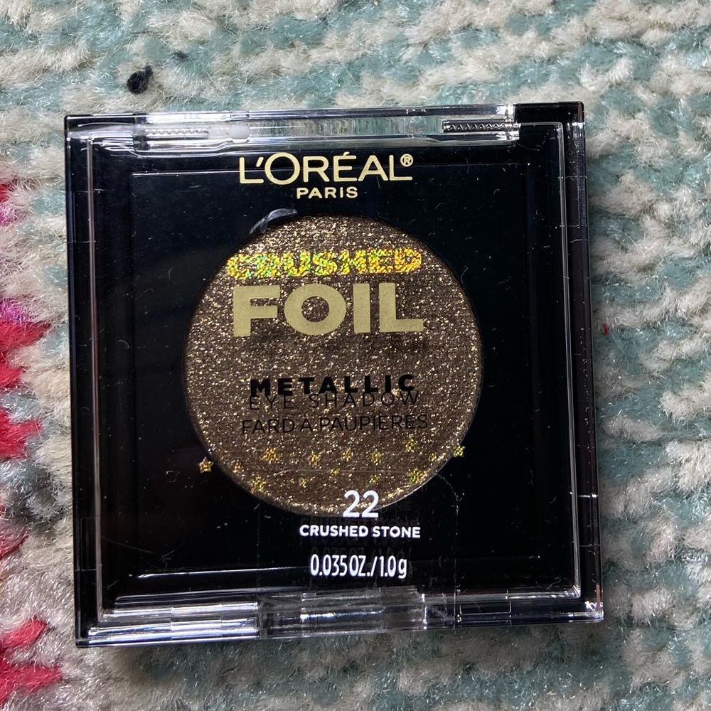 L’Oréal Metallic Eyeshadow